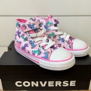 CHUCK TAYLOR ALL STAR EASY ON UNICORNS